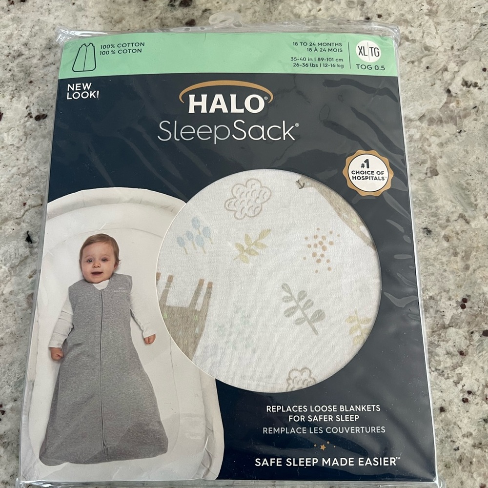 Halo Gray and White Blanket Cozy Bedding Essential
